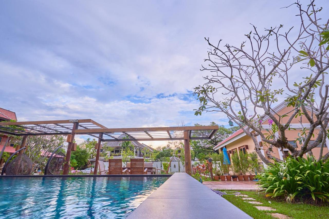 Mina Garden Villa Resort Чіангмай Екстер'єр фото